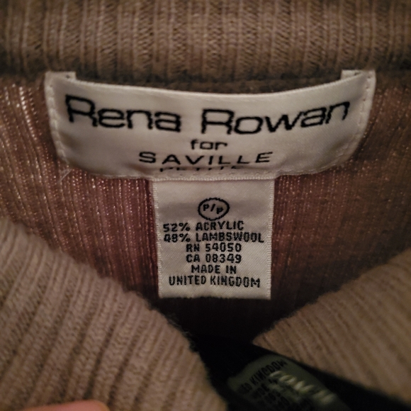 Rene Rowan | Vintage Ribbed Lambswool Turtleneck - Picture 3 of 5